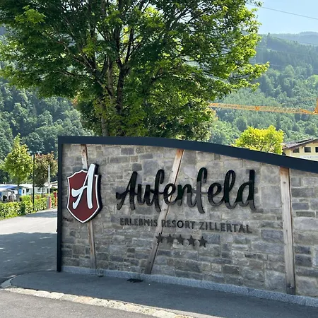 Semesterbostad Zillertalerhuette *